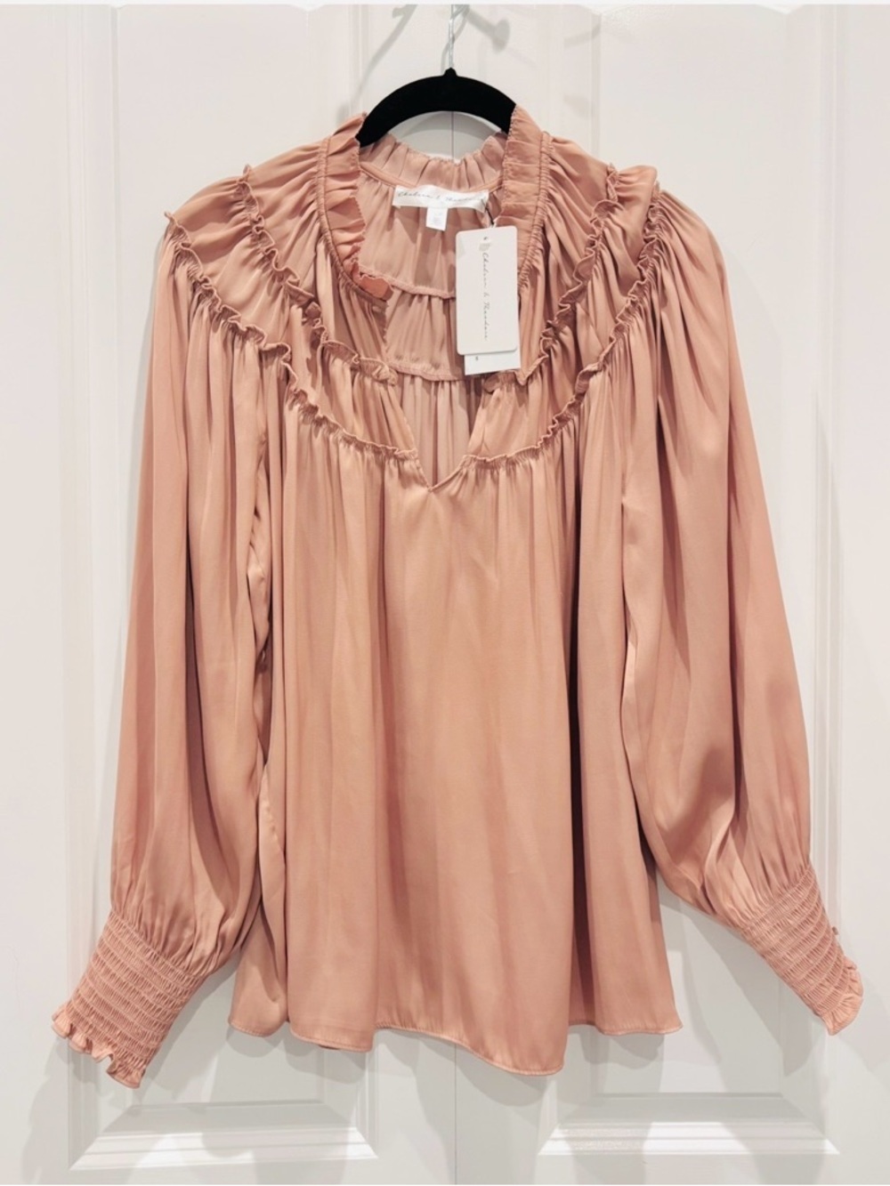 NEW Chelsea & Theodore Long Sleeve Ruffle Blouse - Picture 2 of 4